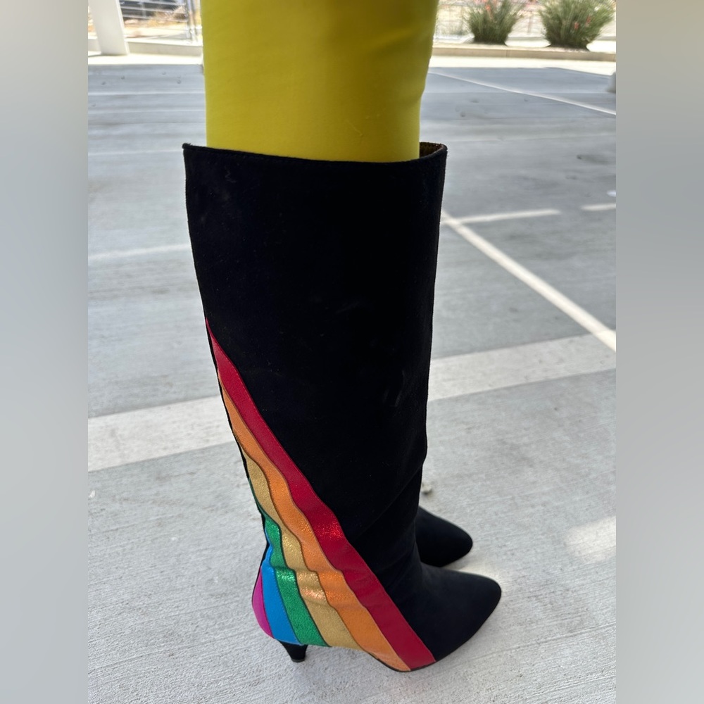 Rainbow 🌈 boots - Picture 11 of 14